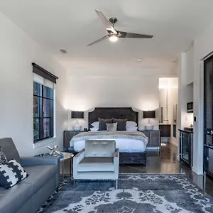 121 By Avantstay Chic Modern In , Nashville United States